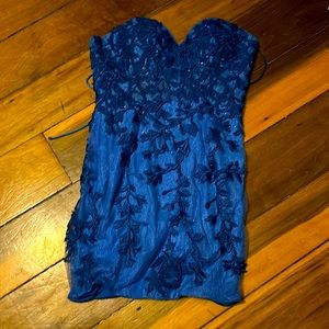 Strapless built in bra